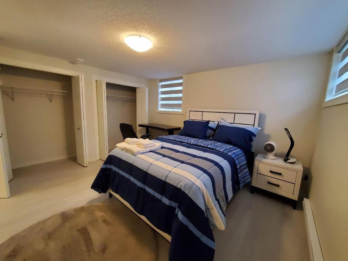 Cozy Rockland Park Unit+Parking Apartamento YYC Exterior foto