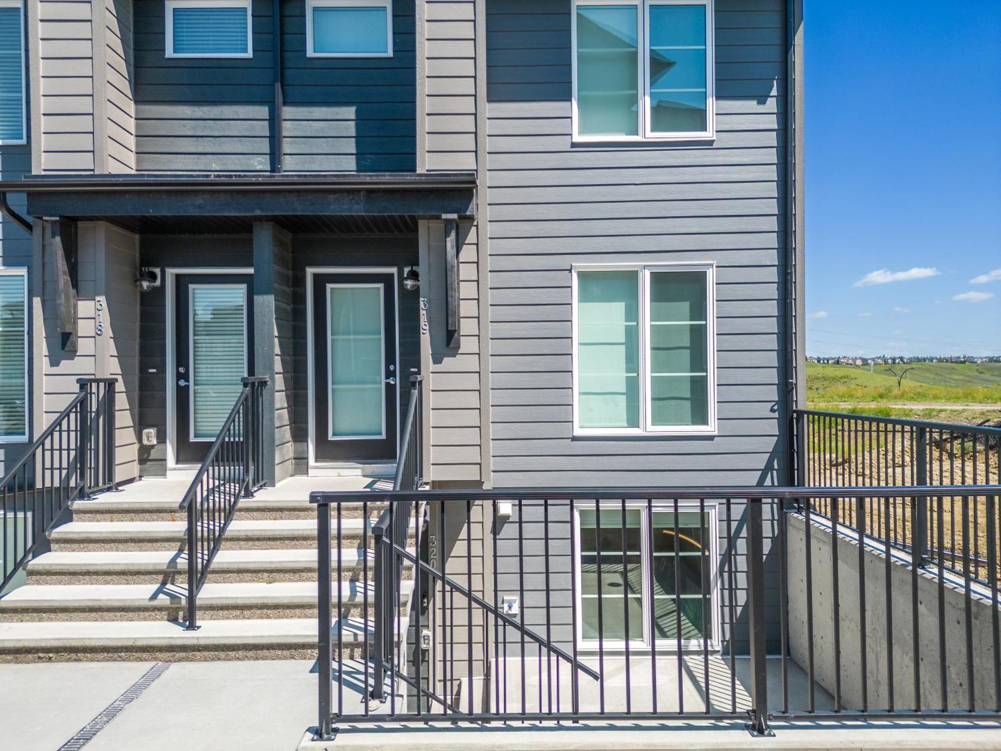 Cozy Rockland Park Unit+Parking Apartamento YYC Exterior foto