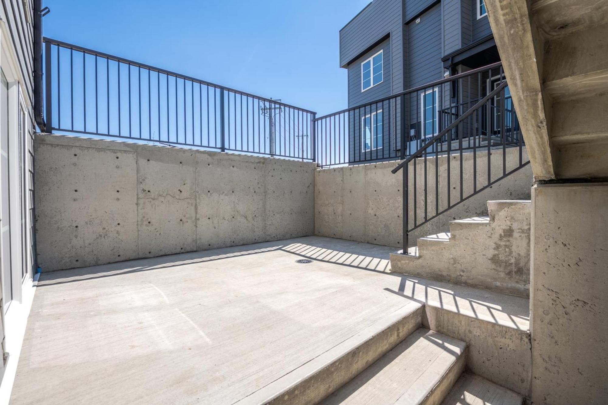 Cozy Rockland Park Unit+Parking Apartamento YYC Exterior foto